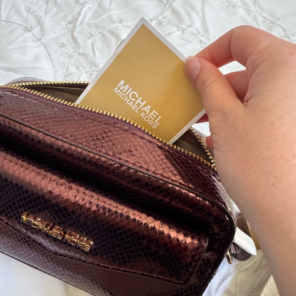 Michael Kors Metallic Crossbody Bag - Picture 4 of 6